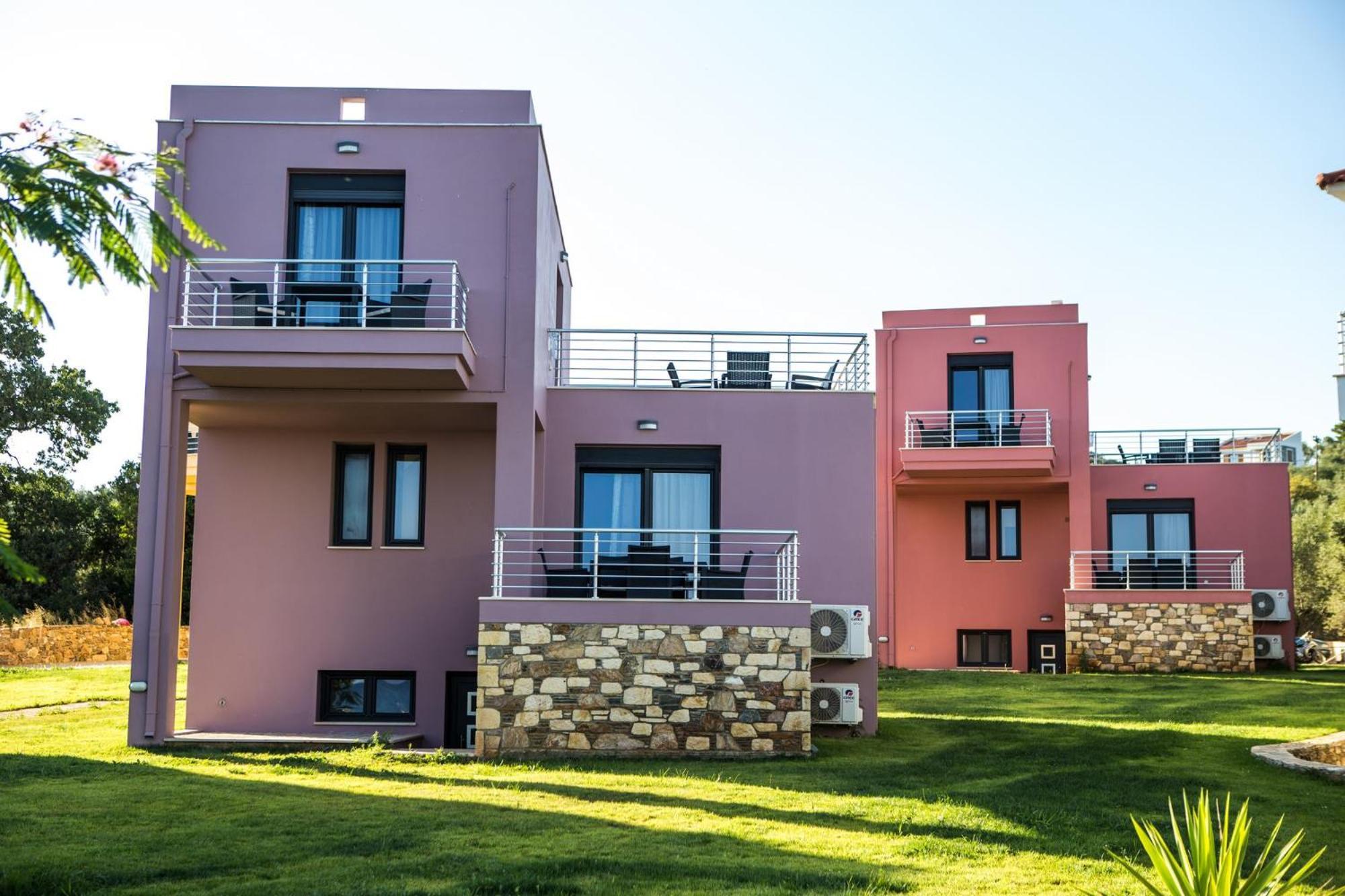 Blue Waves Luxury Suites By The Sea Plomari Eksteriør bilde